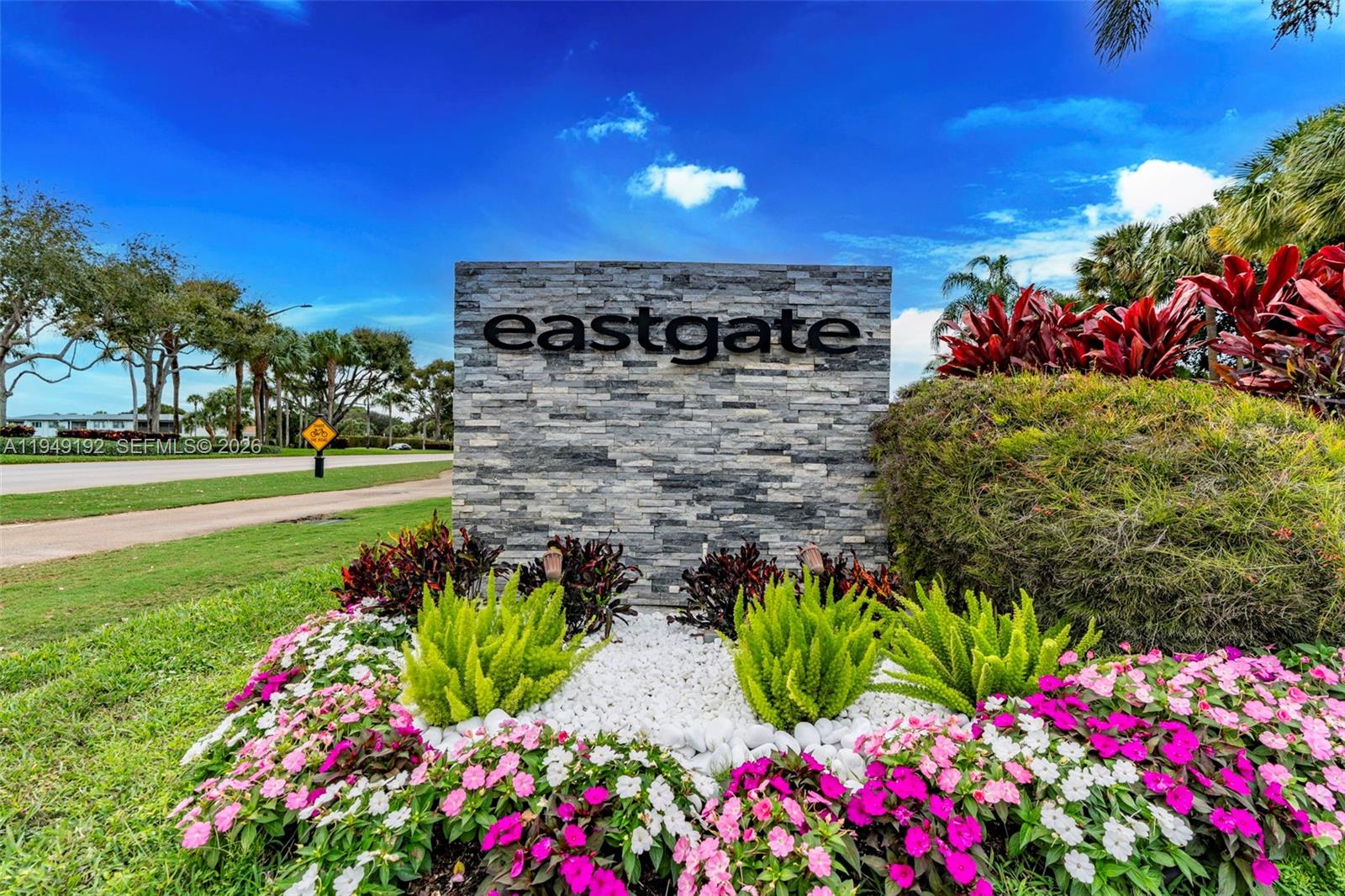 2 Eastgate Drive C Property Photo 31