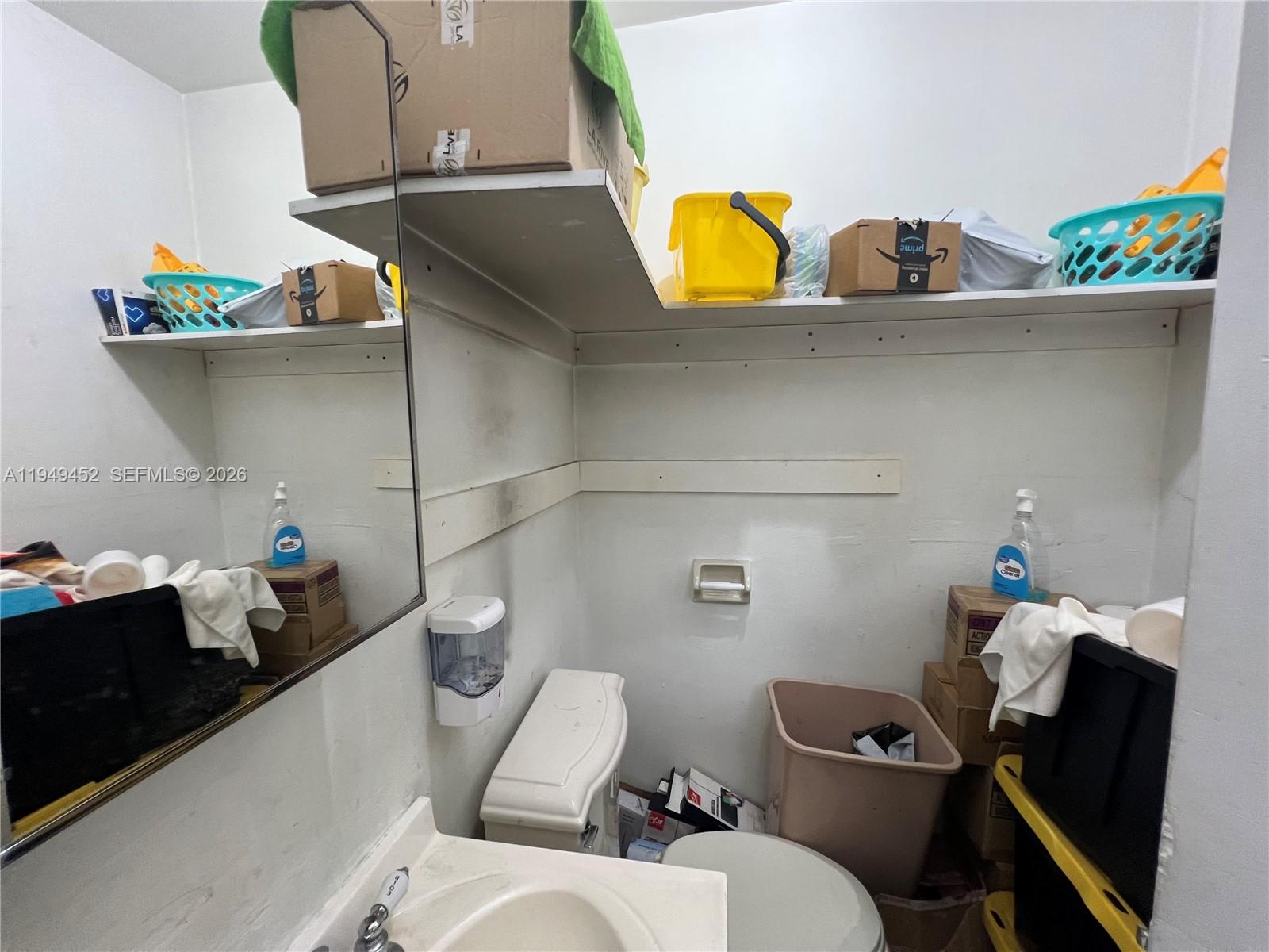 500 W 49th Street Property Photo 17