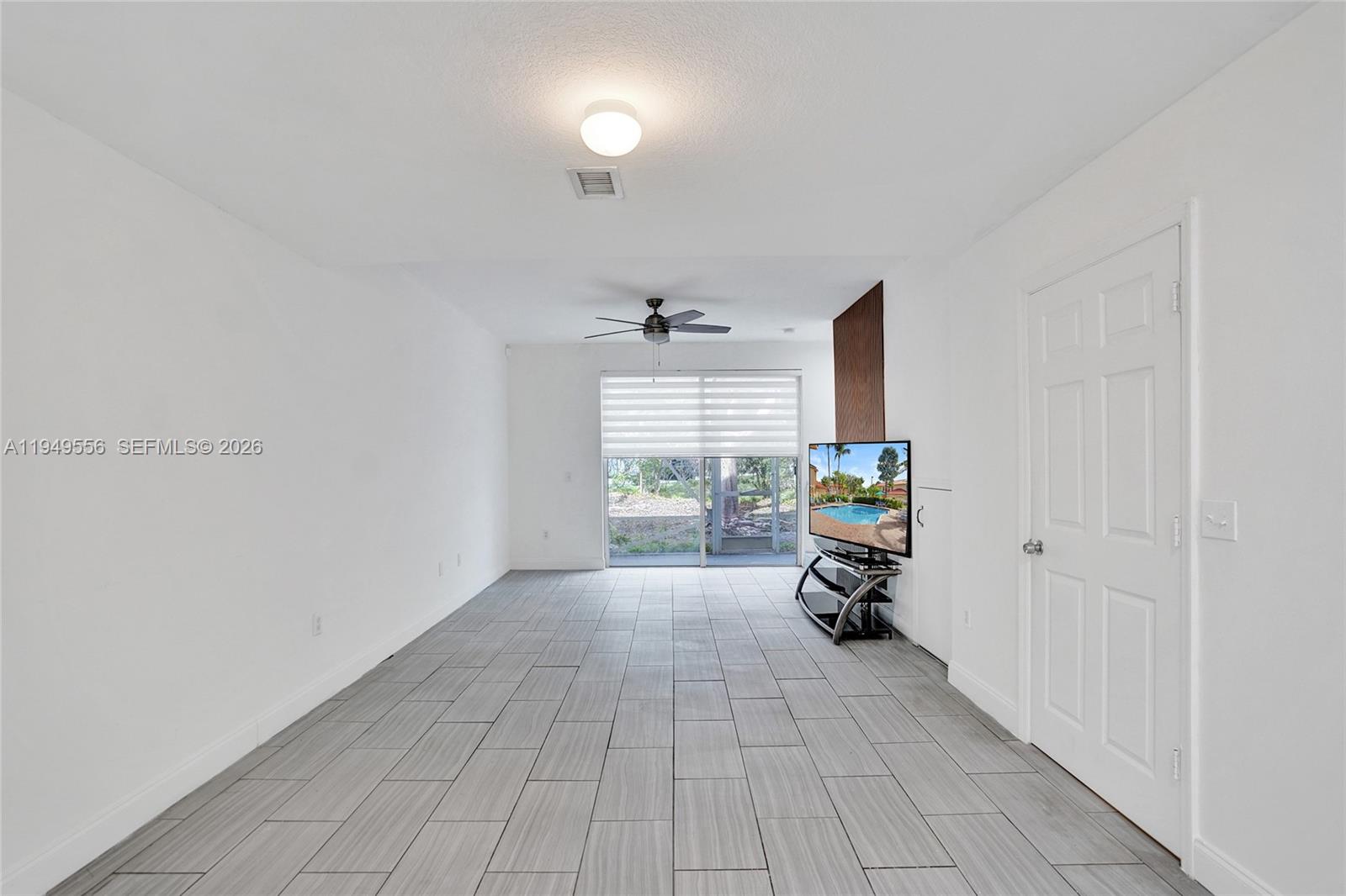 4183 Crystal Lake Drive Property Photo 14