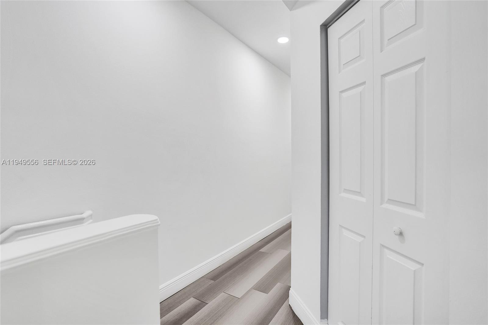 4183 Crystal Lake Drive Property Photo 27