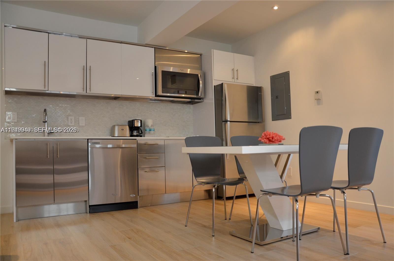 700 16th Street 201