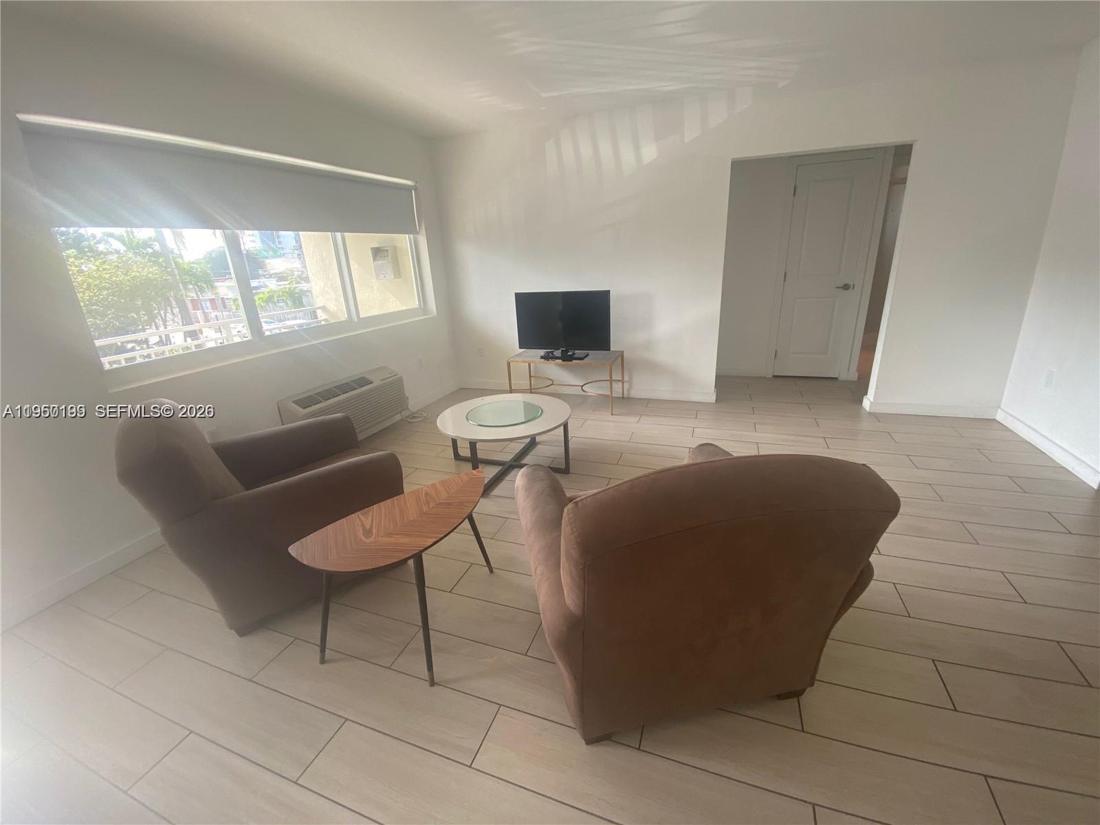 625 77th Street Property Photo 10