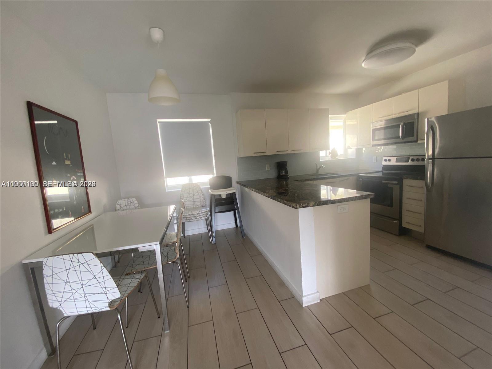 625 77th Street Property Photo 13