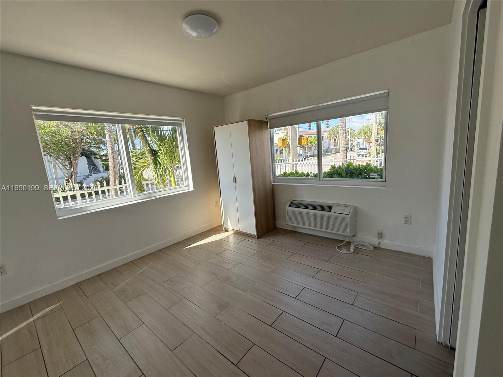 625 77th Street Property Photo 25