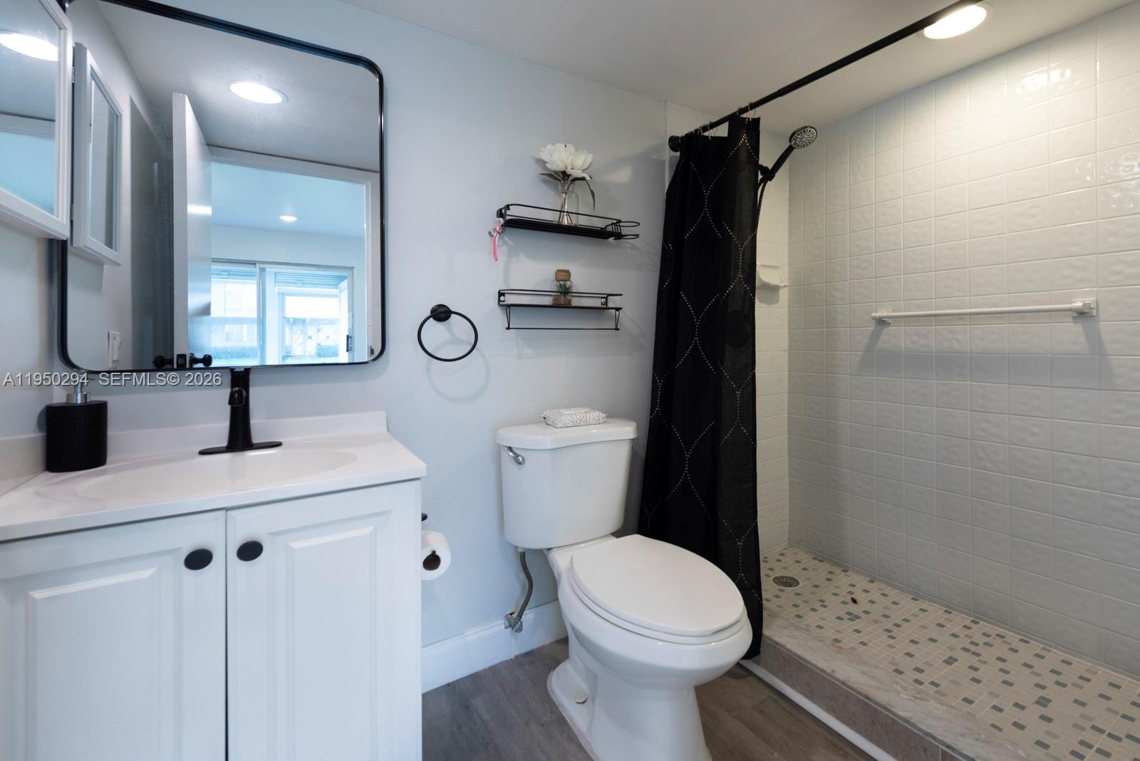 494 Monaco K 494 Property Photo 16