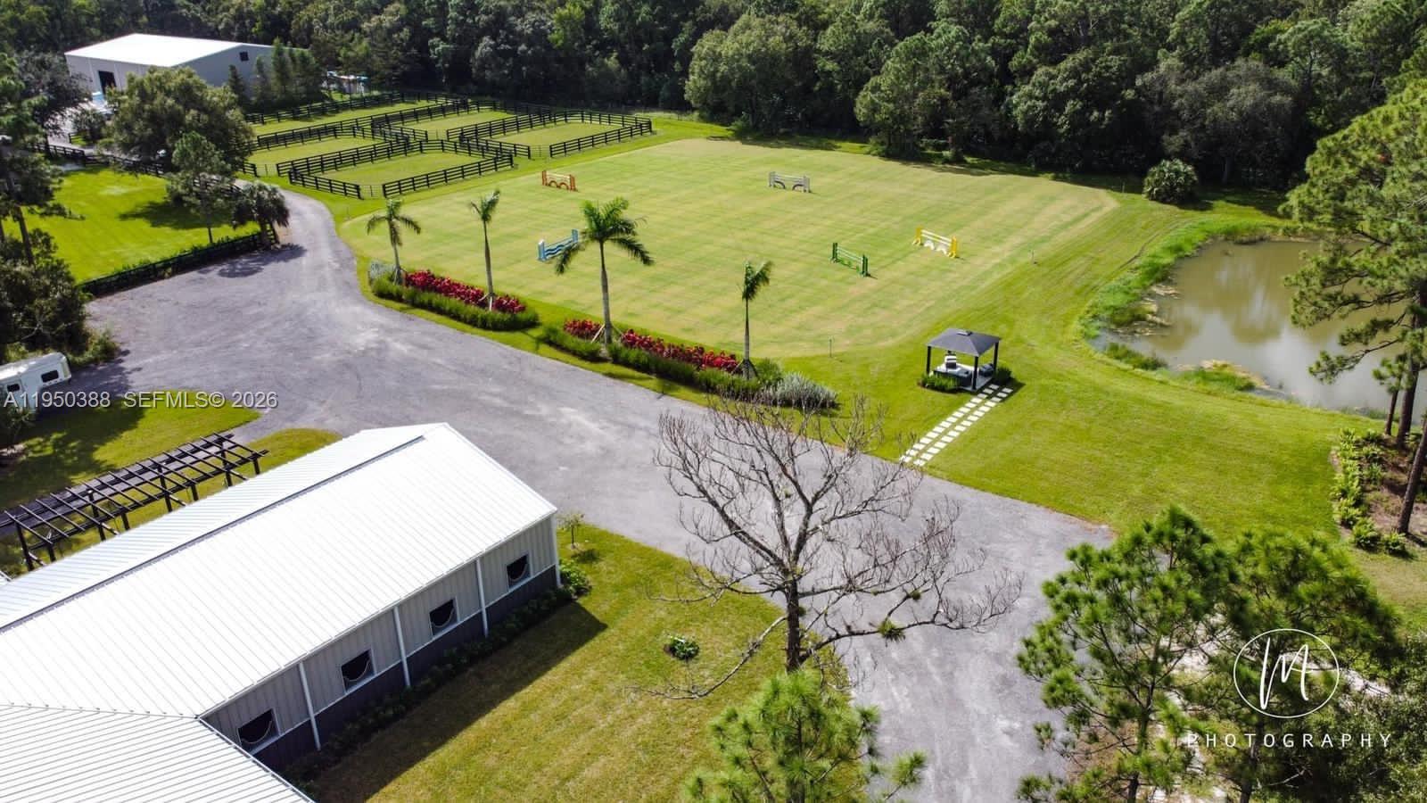 A11950388 Property Photo 1