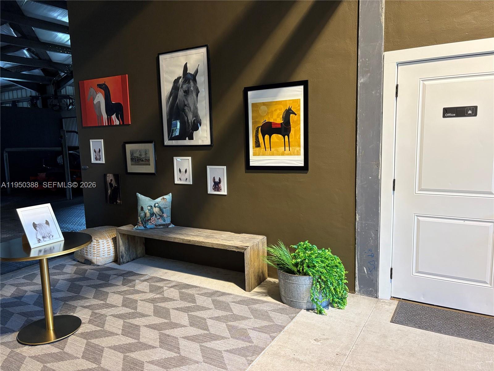 A11950388 Property Photo 15