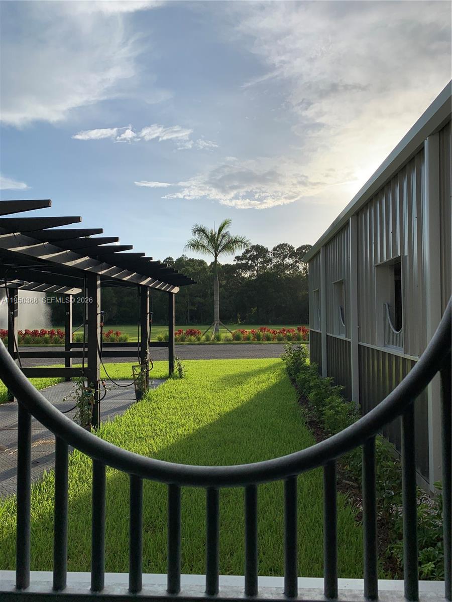 A11950388 Property Photo 30
