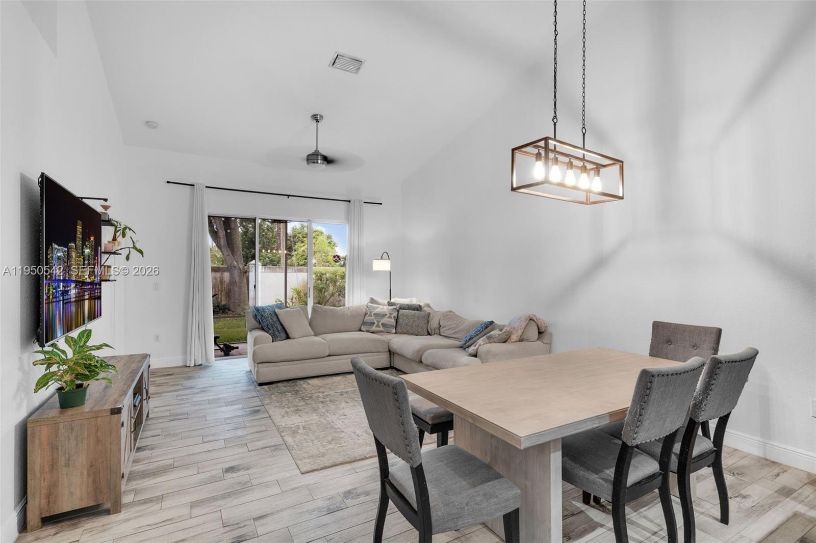 7980 S Aragon Boulevard 2 Property Photo 5