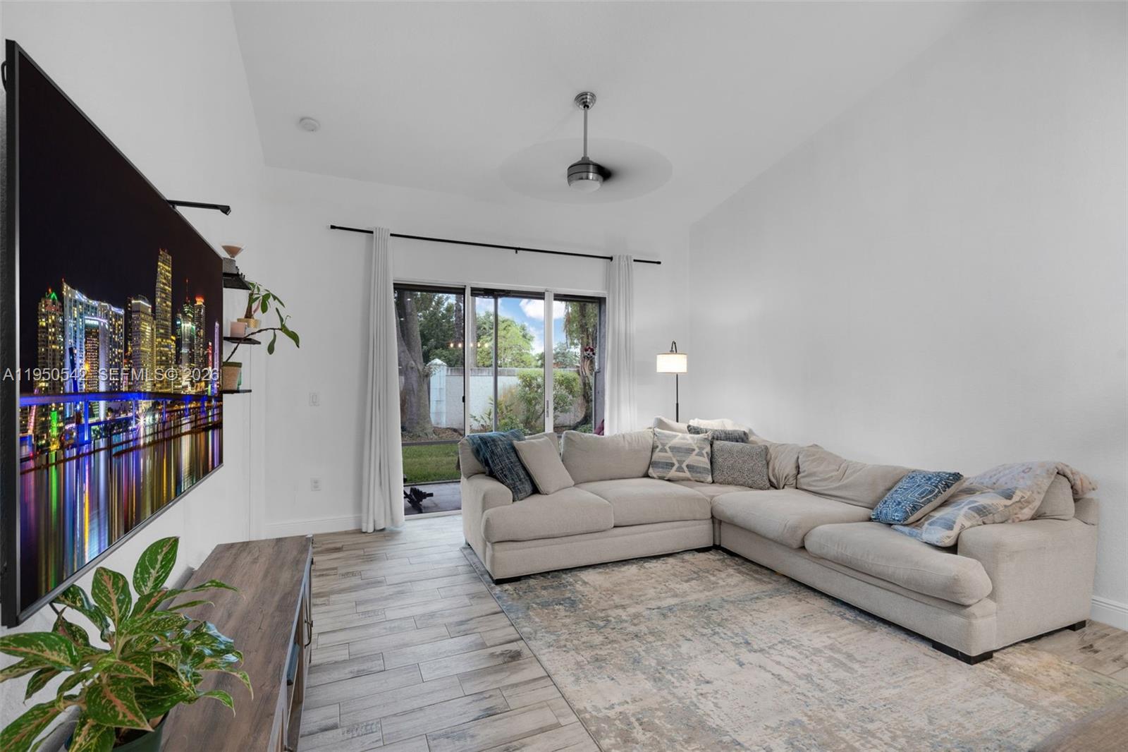 7980 S Aragon Boulevard 2 Property Photo 6