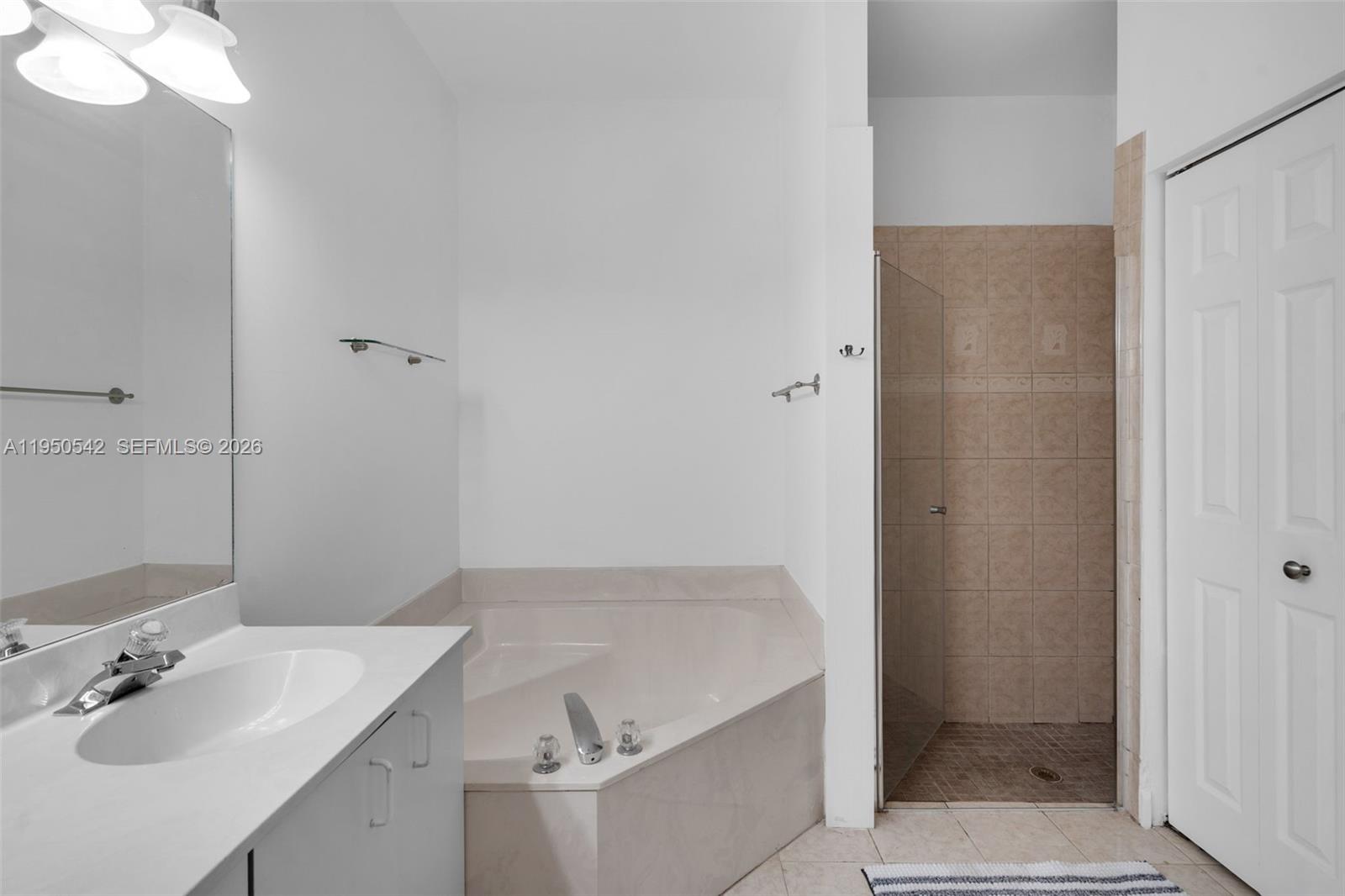 7980 S Aragon Boulevard 2 Property Photo 17