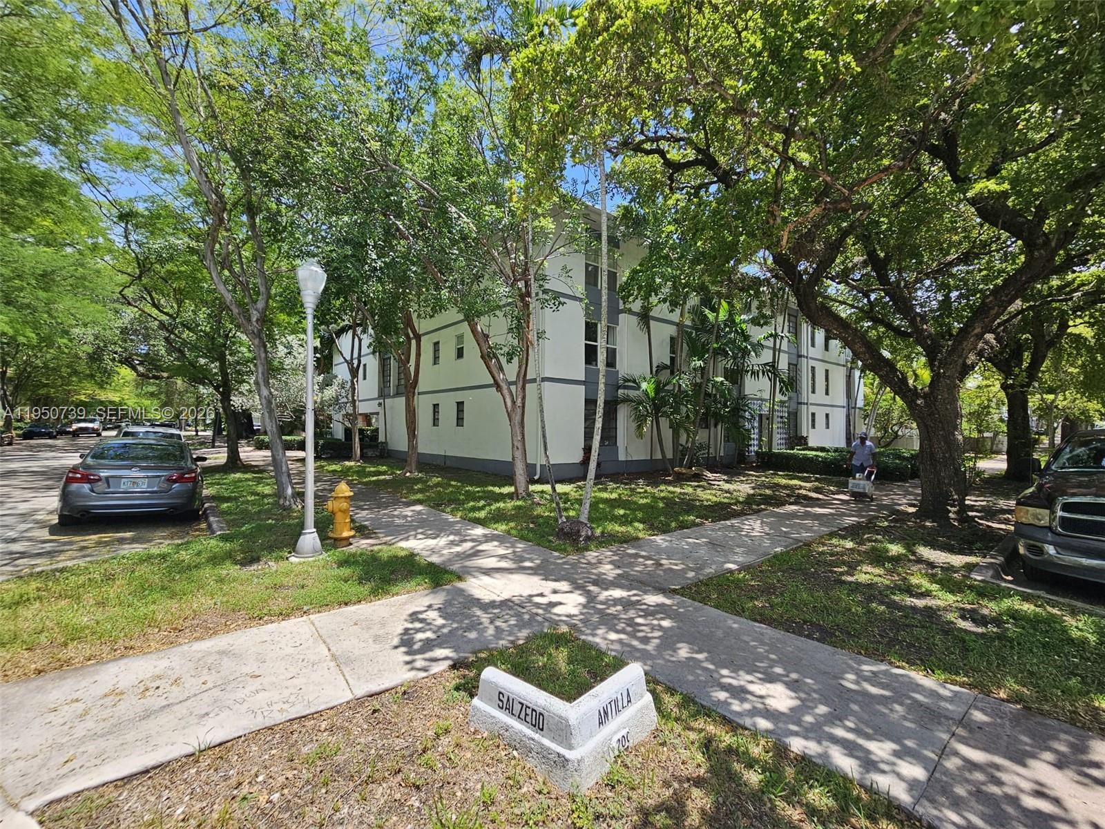 235 Antilla Avenue 4 Property Photo 2