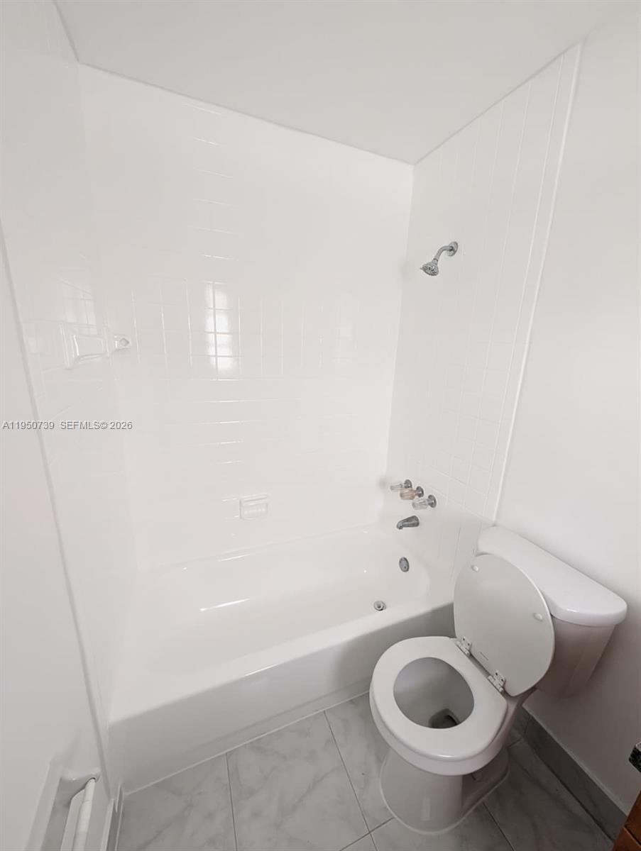235 Antilla Avenue 4 Property Photo 11