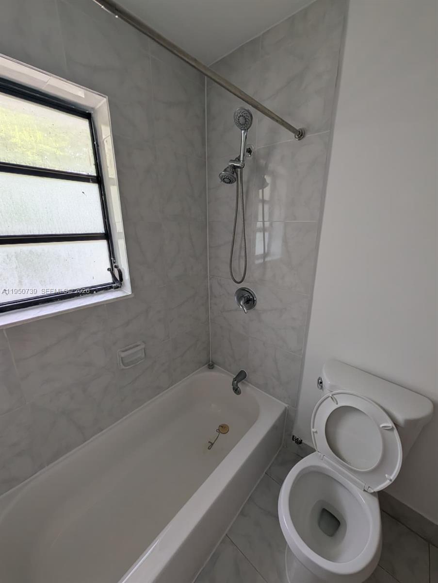 235 Antilla Avenue 4 Property Photo 33