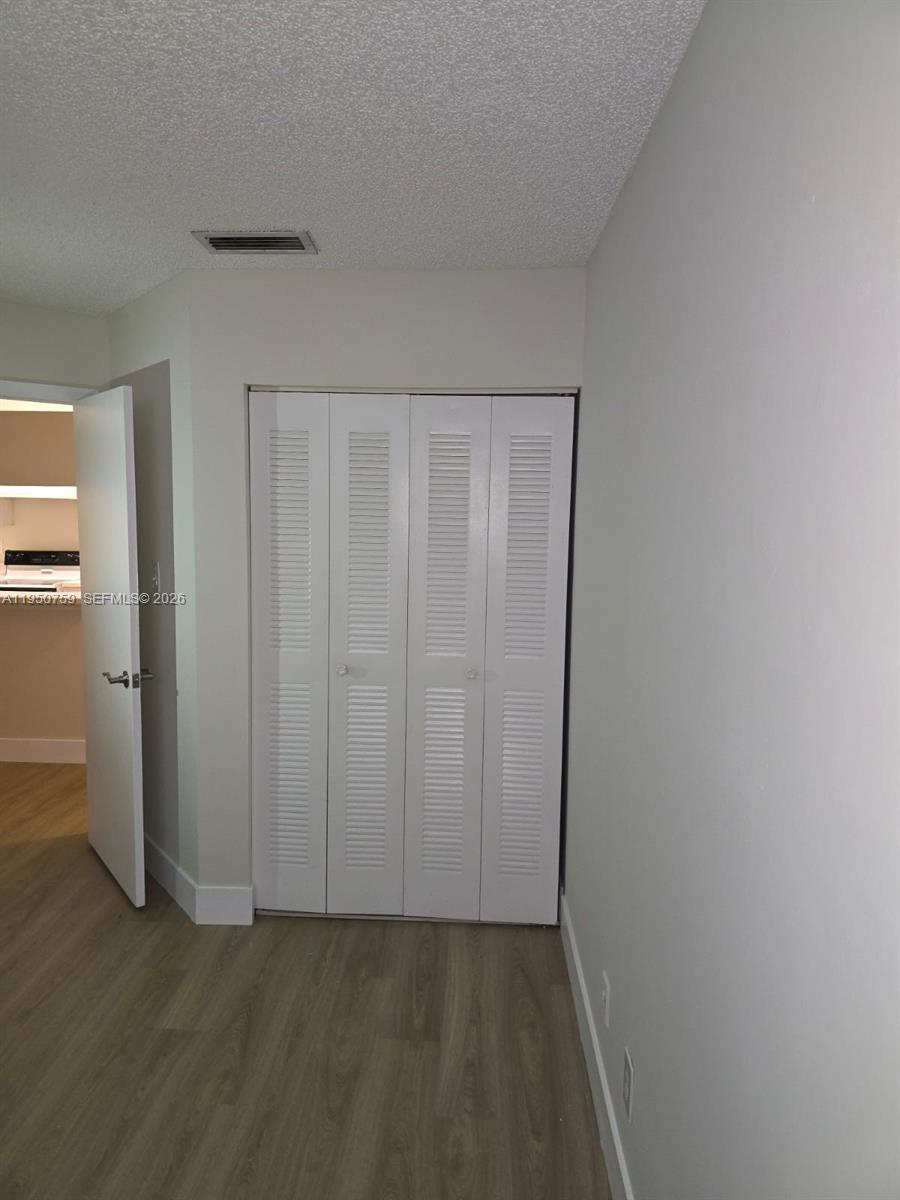 A11950759 Property Photo 12