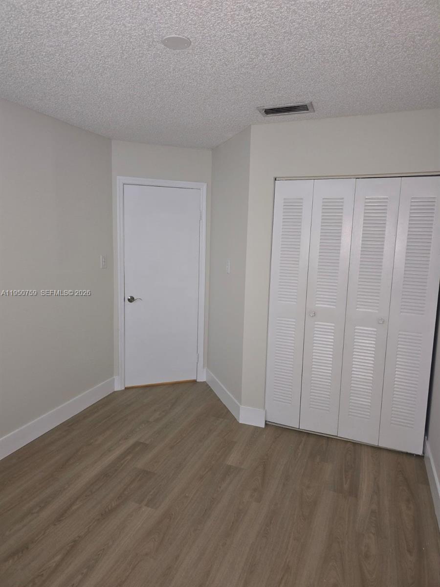 A11950759 Property Photo 13