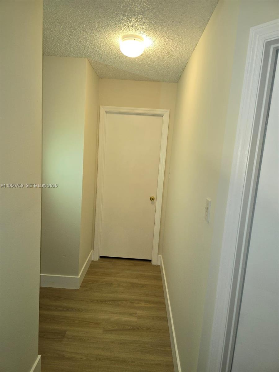 A11950759 Property Photo 14