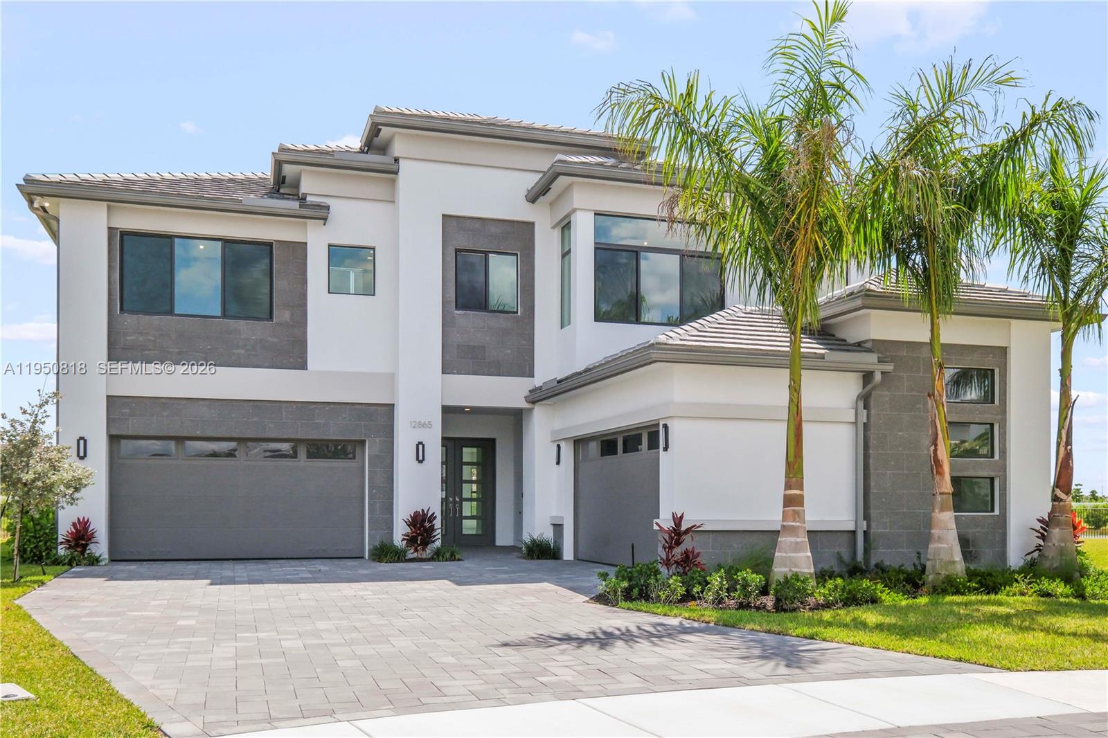 12865 Wingspan Court Property Photo 1