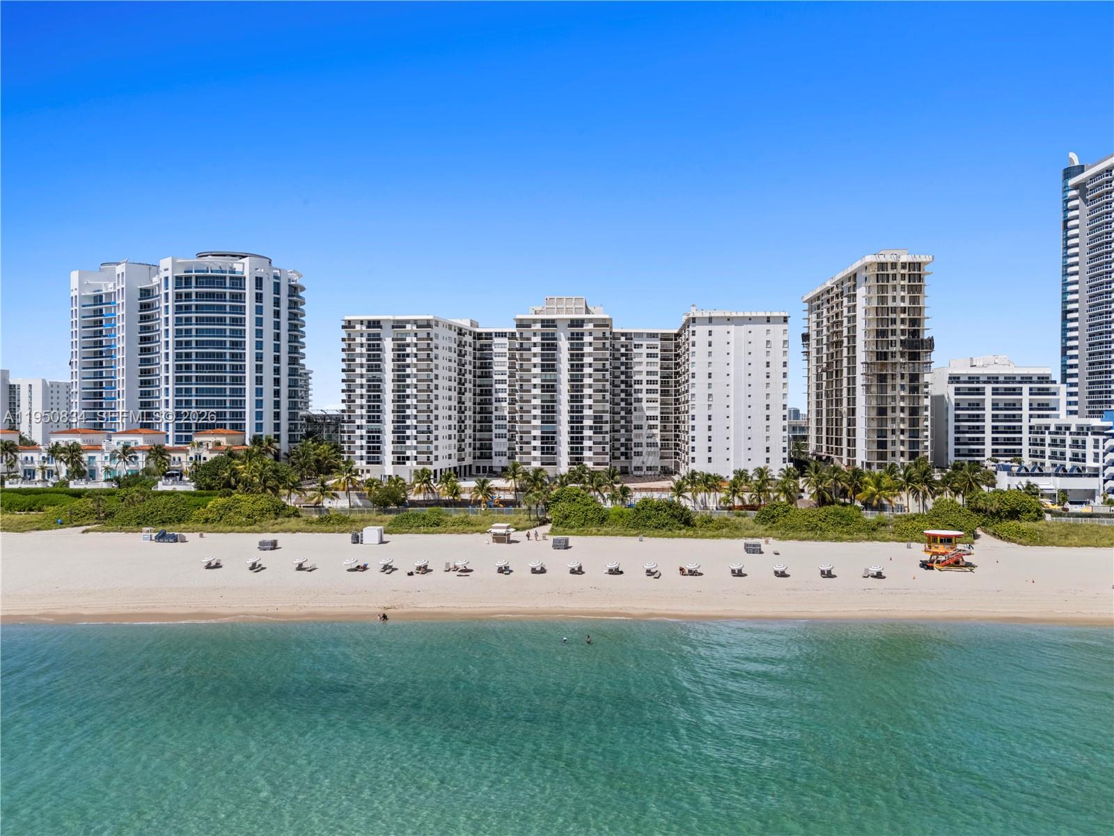 6039 Collins Avenue 809