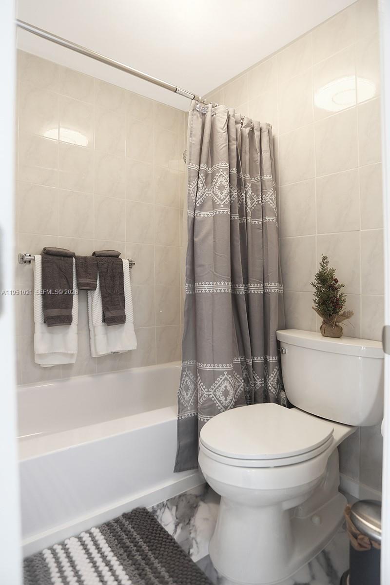 6570 Royal Palm Boulevard 301j Property Photo 28