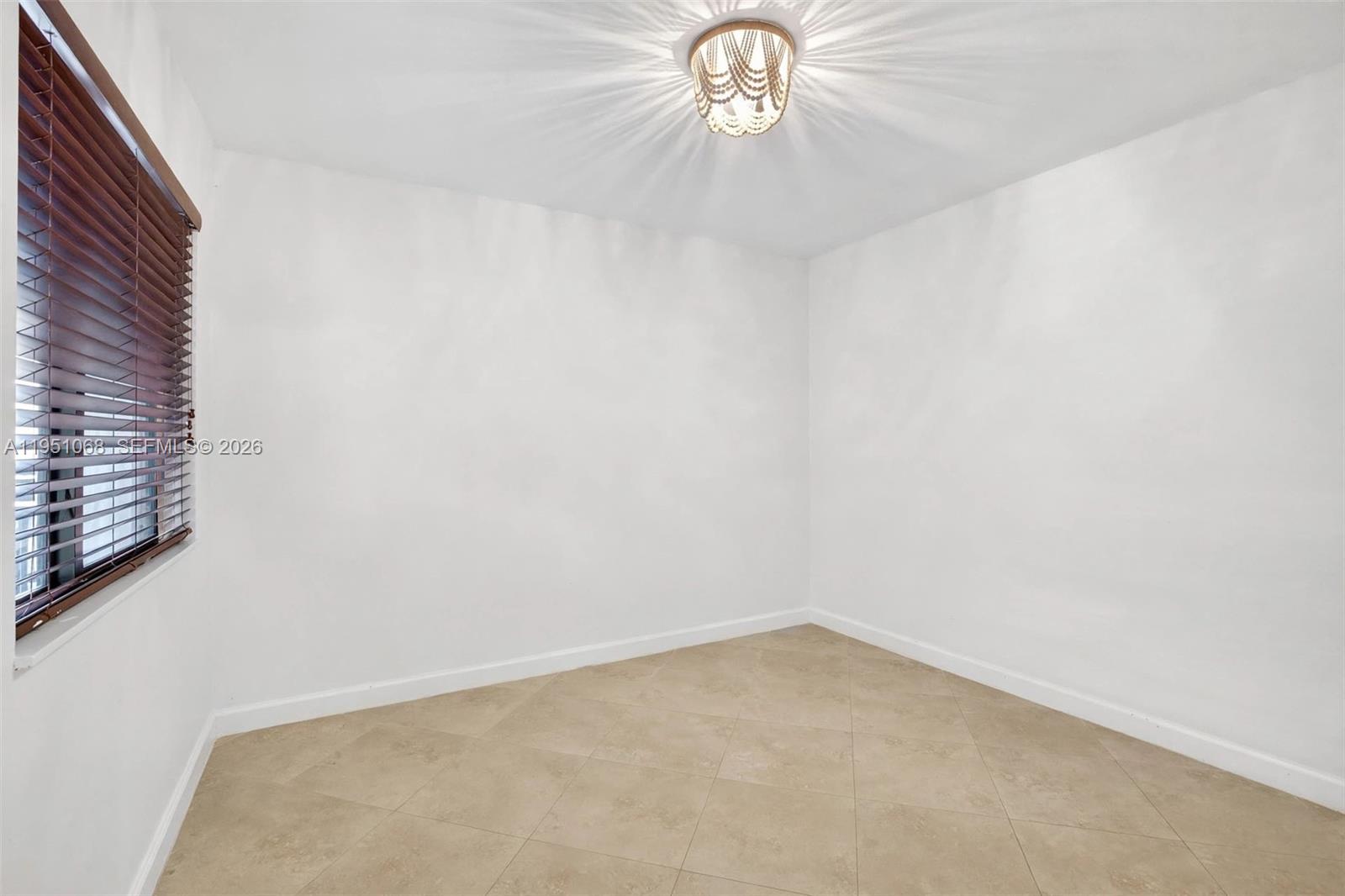 21248 Harbor Way 243-24 Property Photo 20