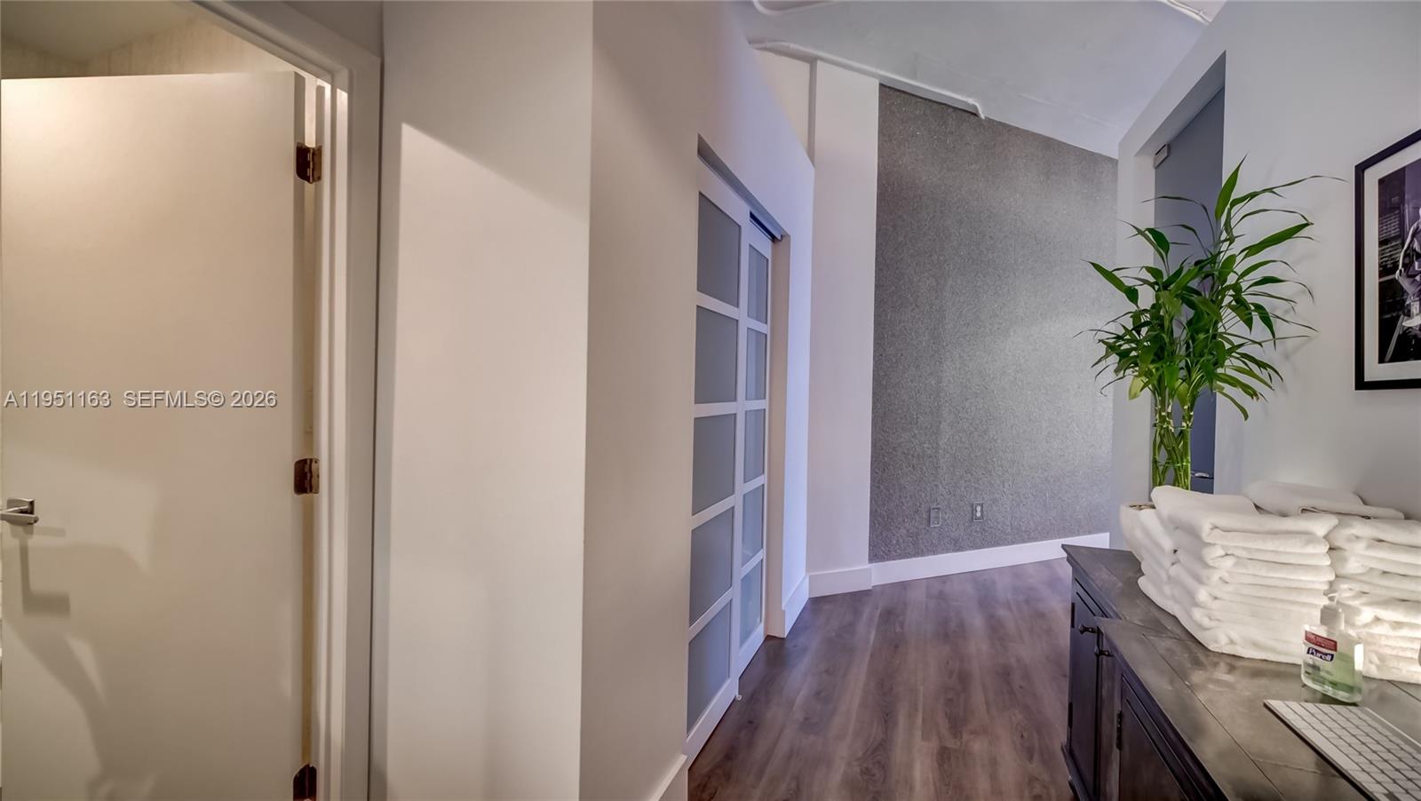 260 Crandon Boulevard E18 Property Photo 17