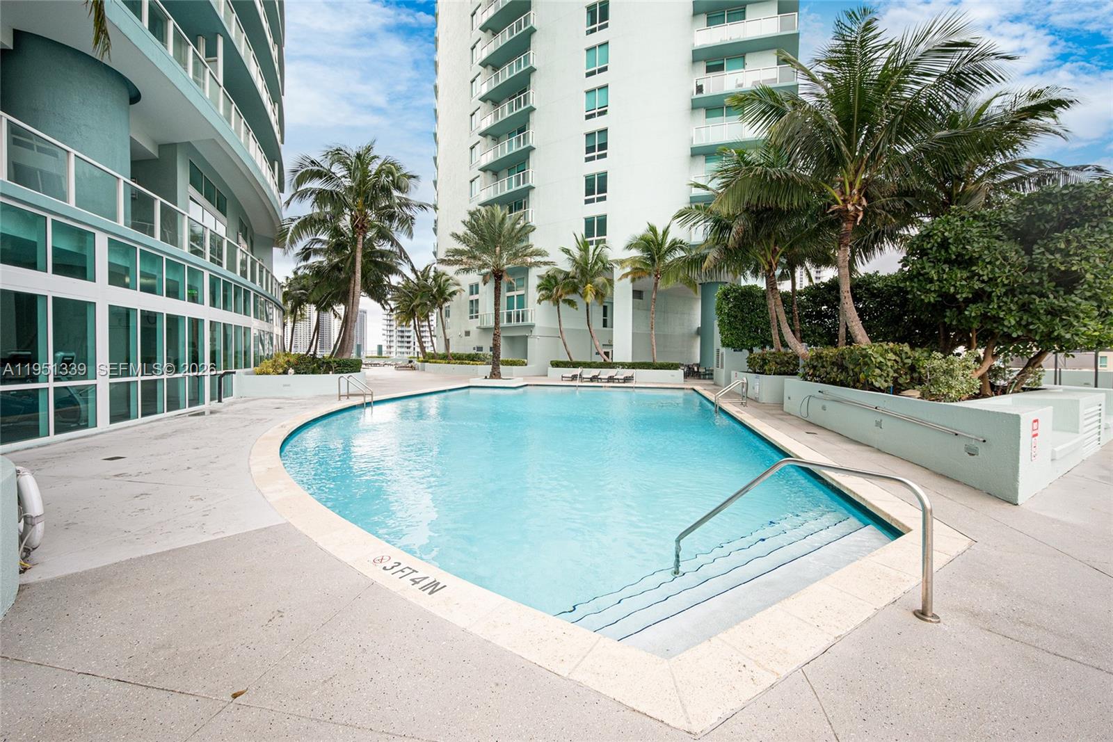 1900 N Bayshore Drive Property Photo 30