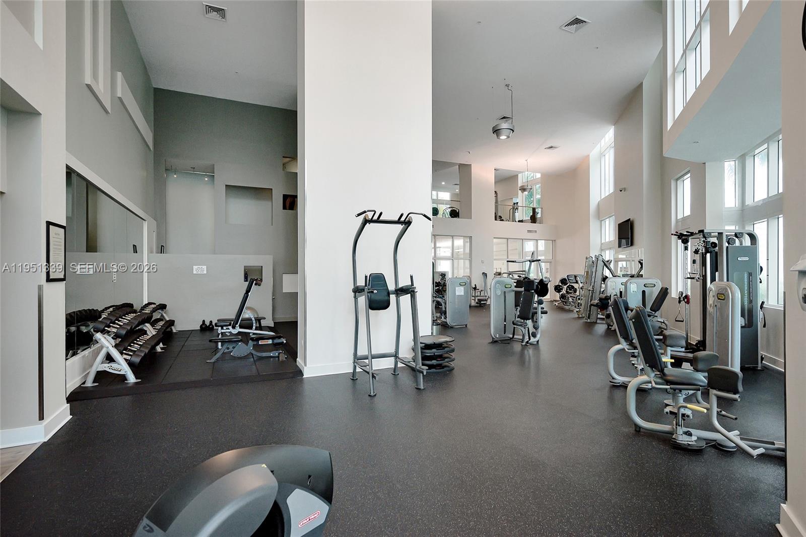 1900 N Bayshore Drive Property Photo 36