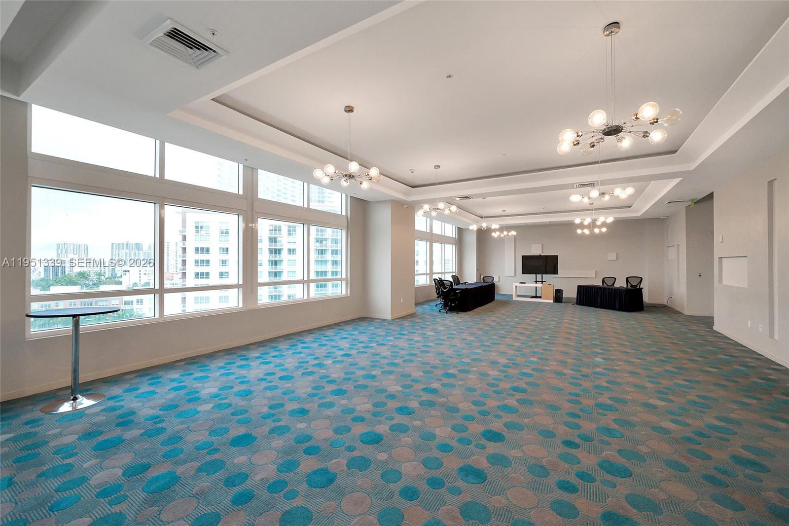 1900 N Bayshore Drive Property Photo 40