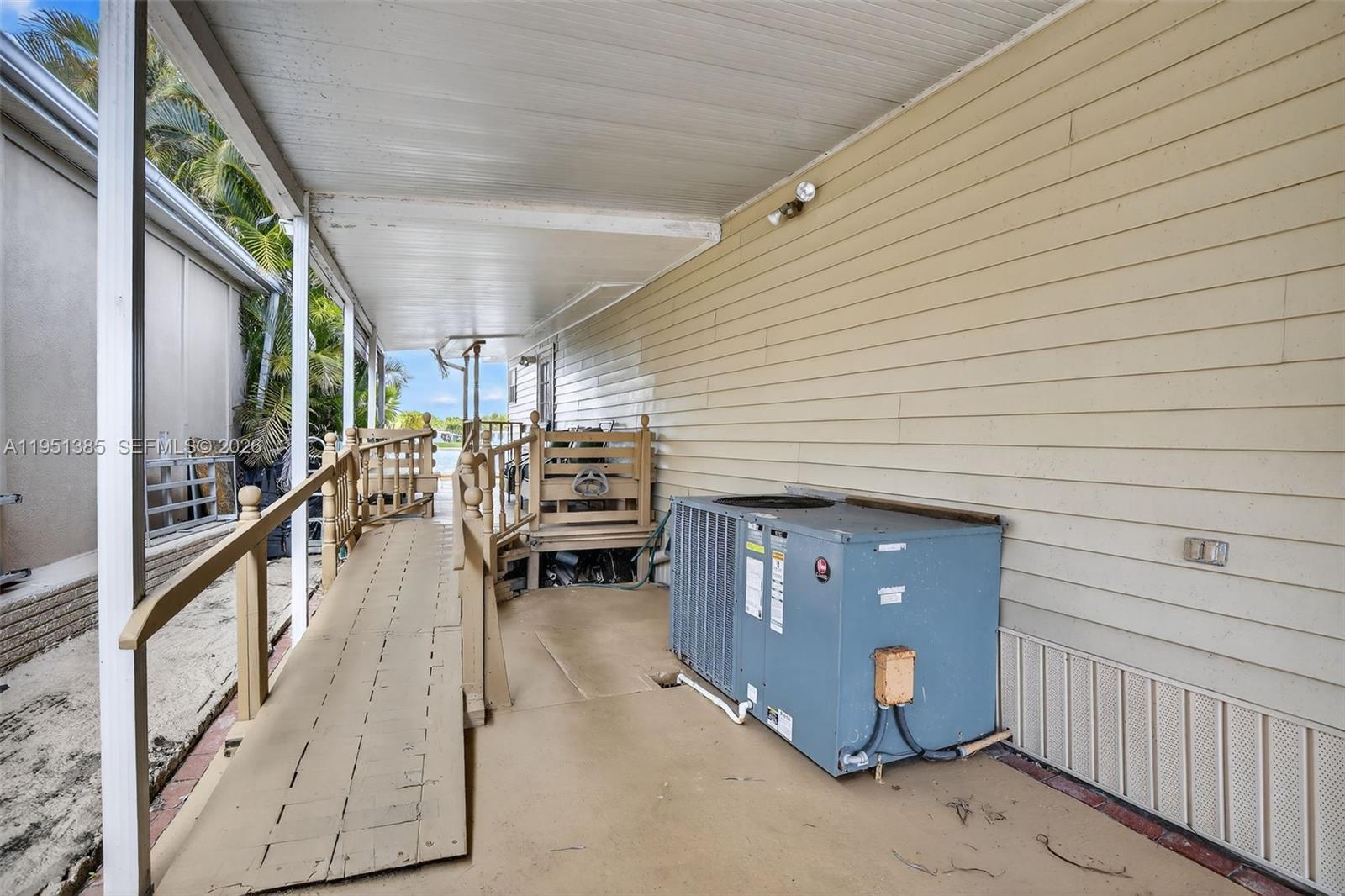 3033 Lakeshore Drive Property Photo 27