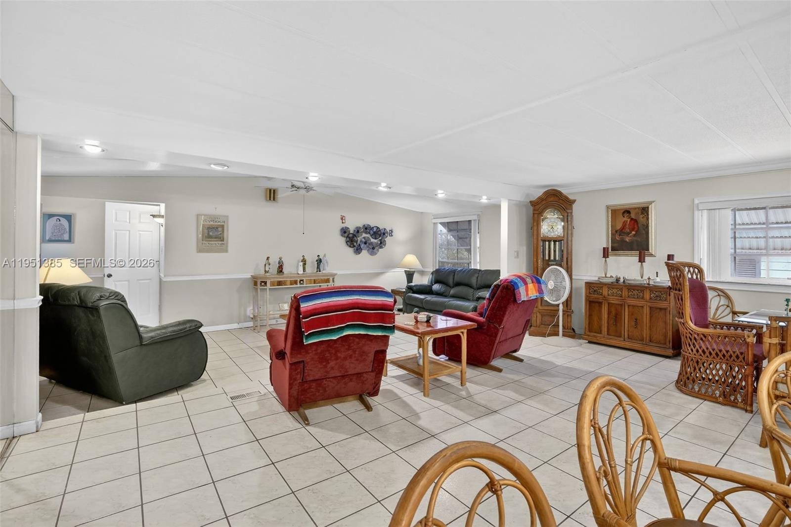 3033 Lakeshore Drive Property Photo 30
