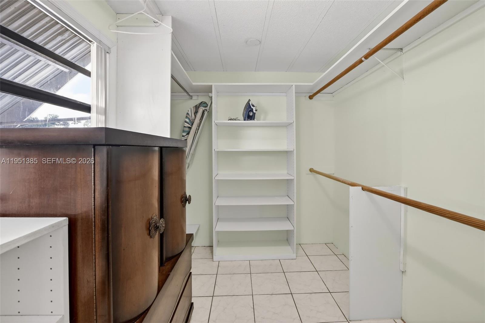 3033 Lakeshore Drive Property Photo 40