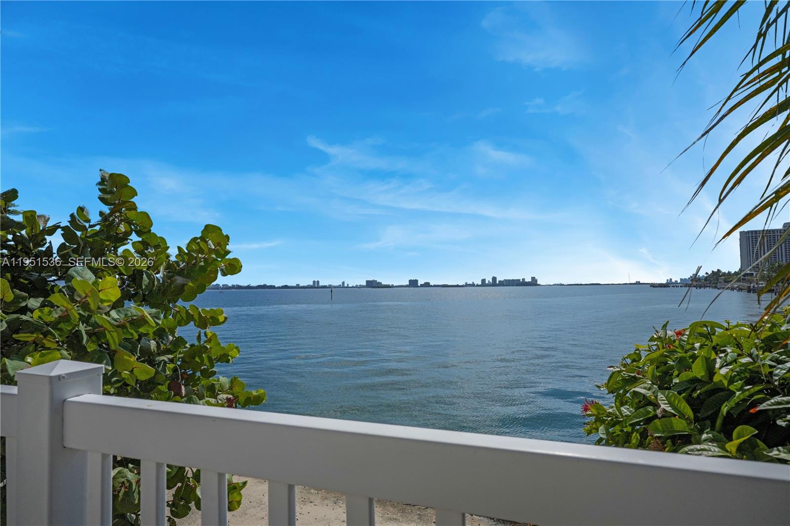 11111 Biscayne Boulevard 21c Property Photo 14