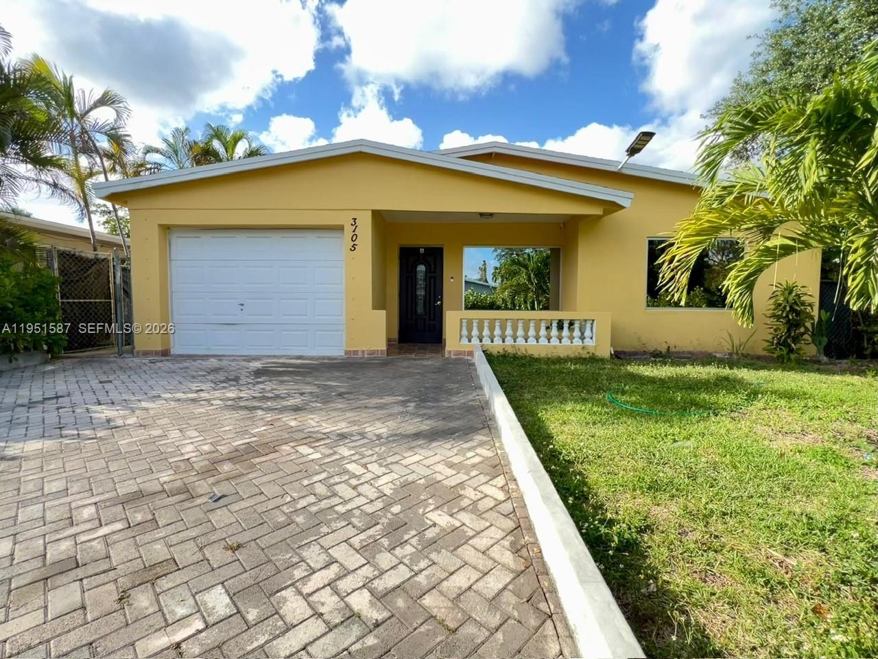 3105 Sw 13th Street Property Photo 1