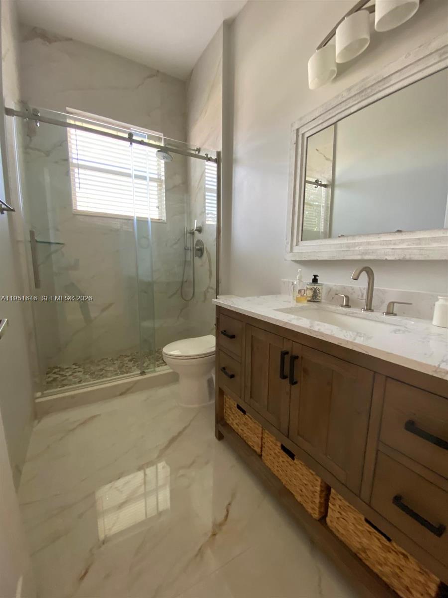 1905 Harbor View Circle Property Photo 17