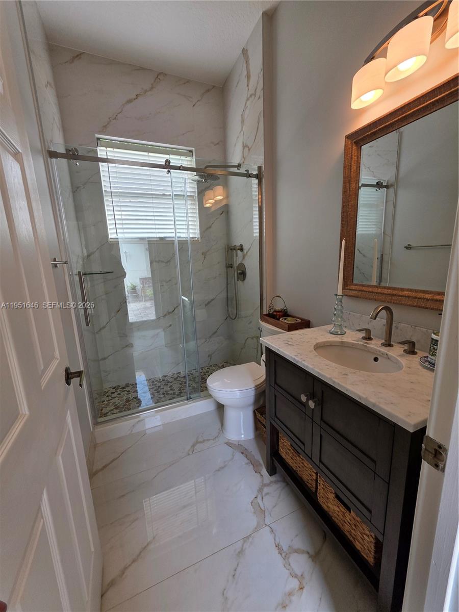 1905 Harbor View Circle Property Photo 22