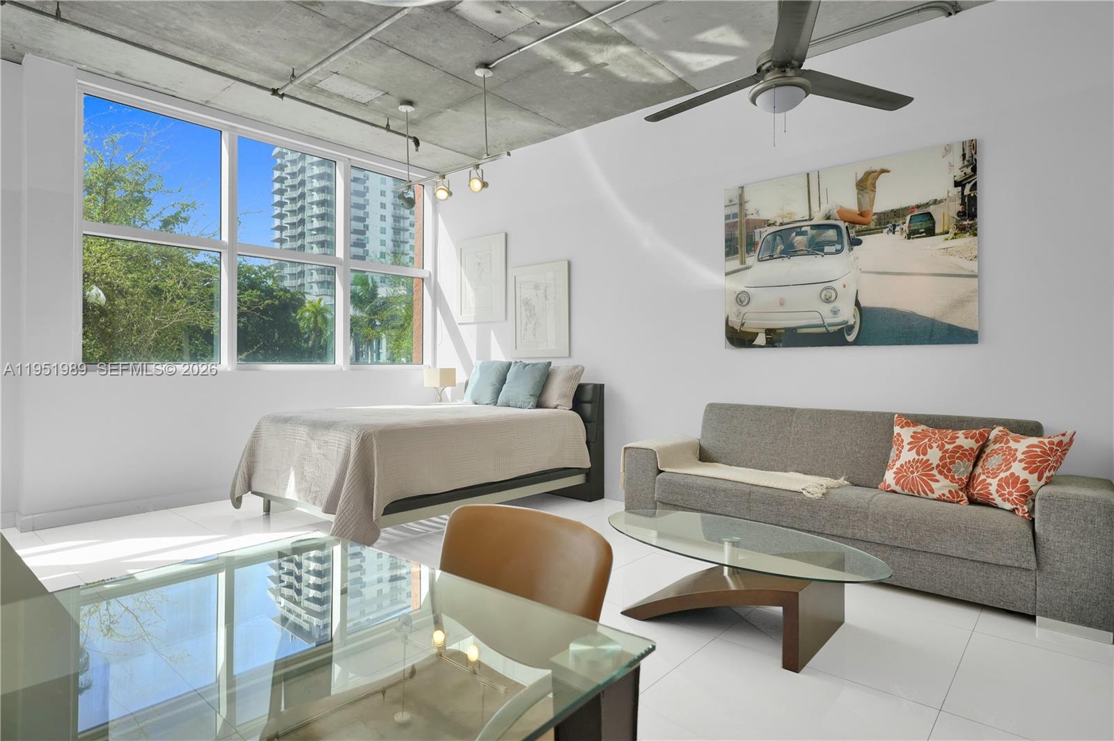 2001 Biscayne Boulevard 3213 Property Photo 13