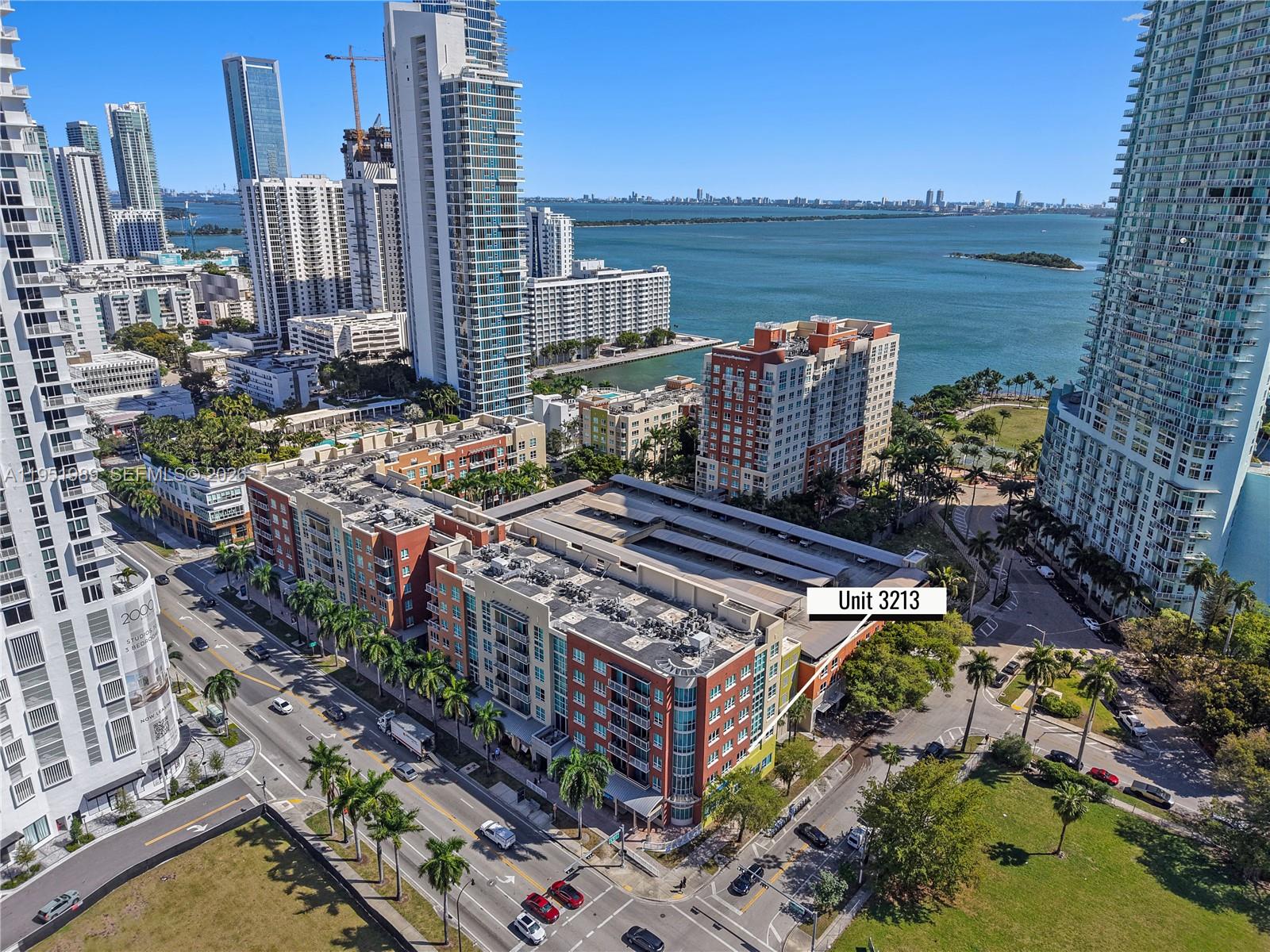 2001 Biscayne Boulevard 3213 Property Photo 26
