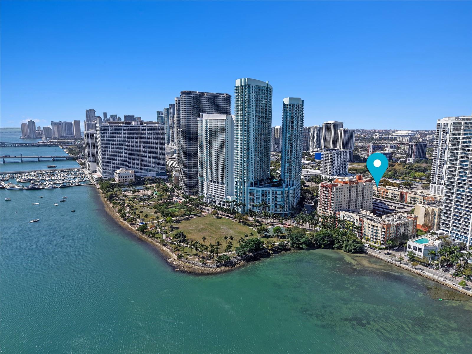 2001 Biscayne Boulevard 3213 Property Photo 27