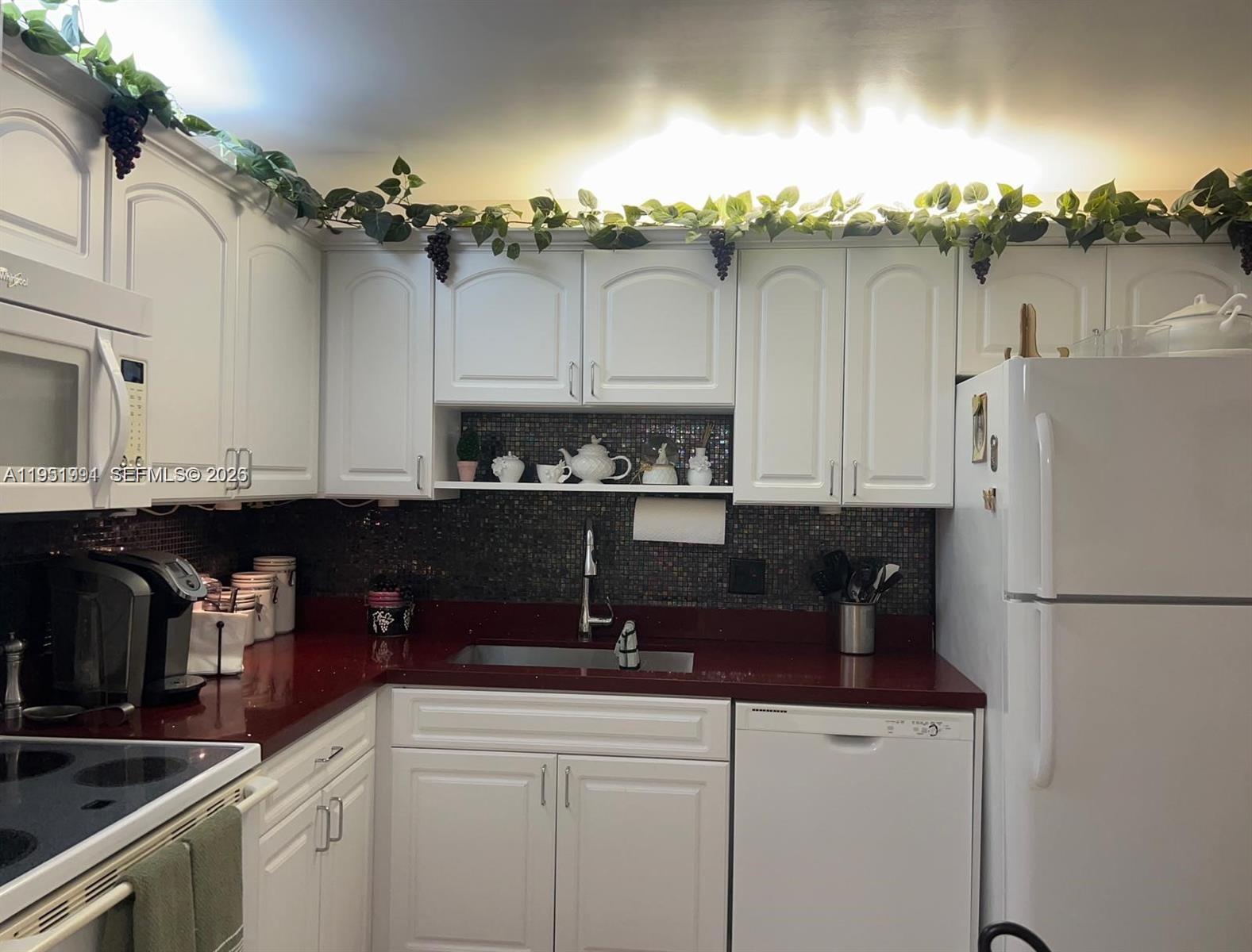 821 Cypress Boulevard 312 Property Photo 15