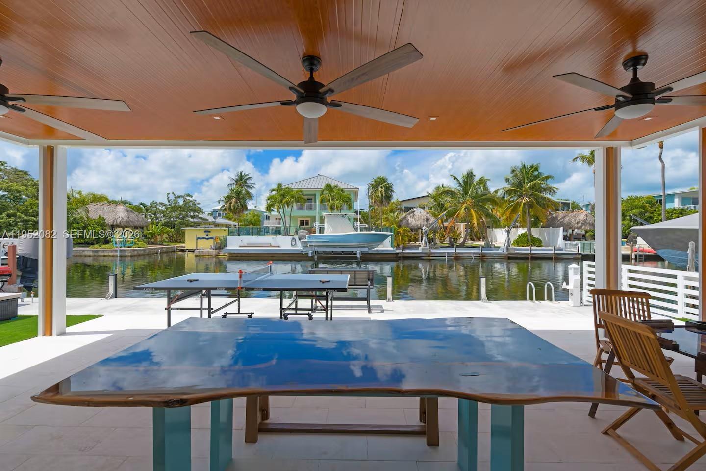125 Gardenia Street Property Photo 16