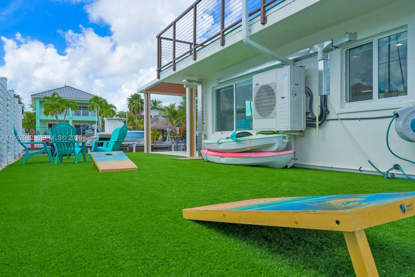 125 Gardenia Street Property Photo 17