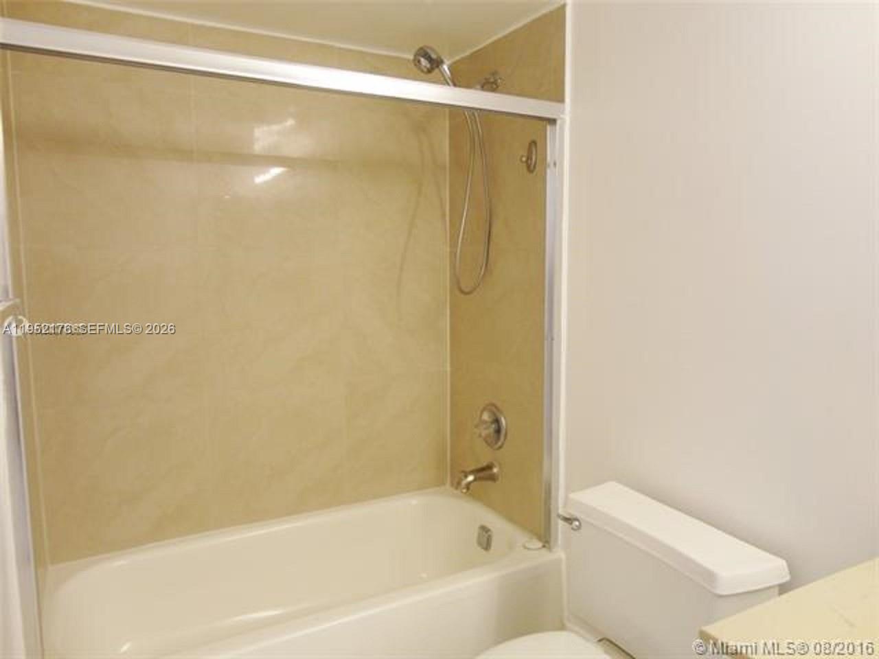 A11952176 Property Photo 9