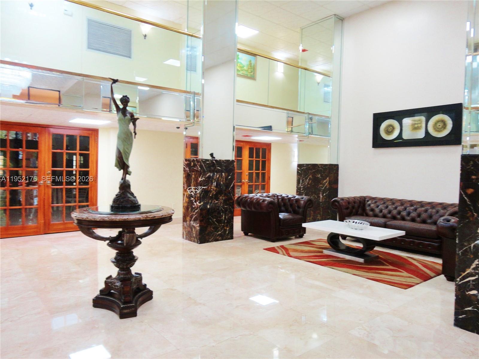 A11952176 Property Photo 10