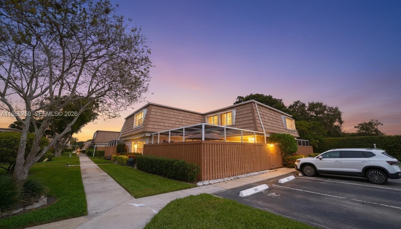 11625 Winchester Drive B Property Photo 1