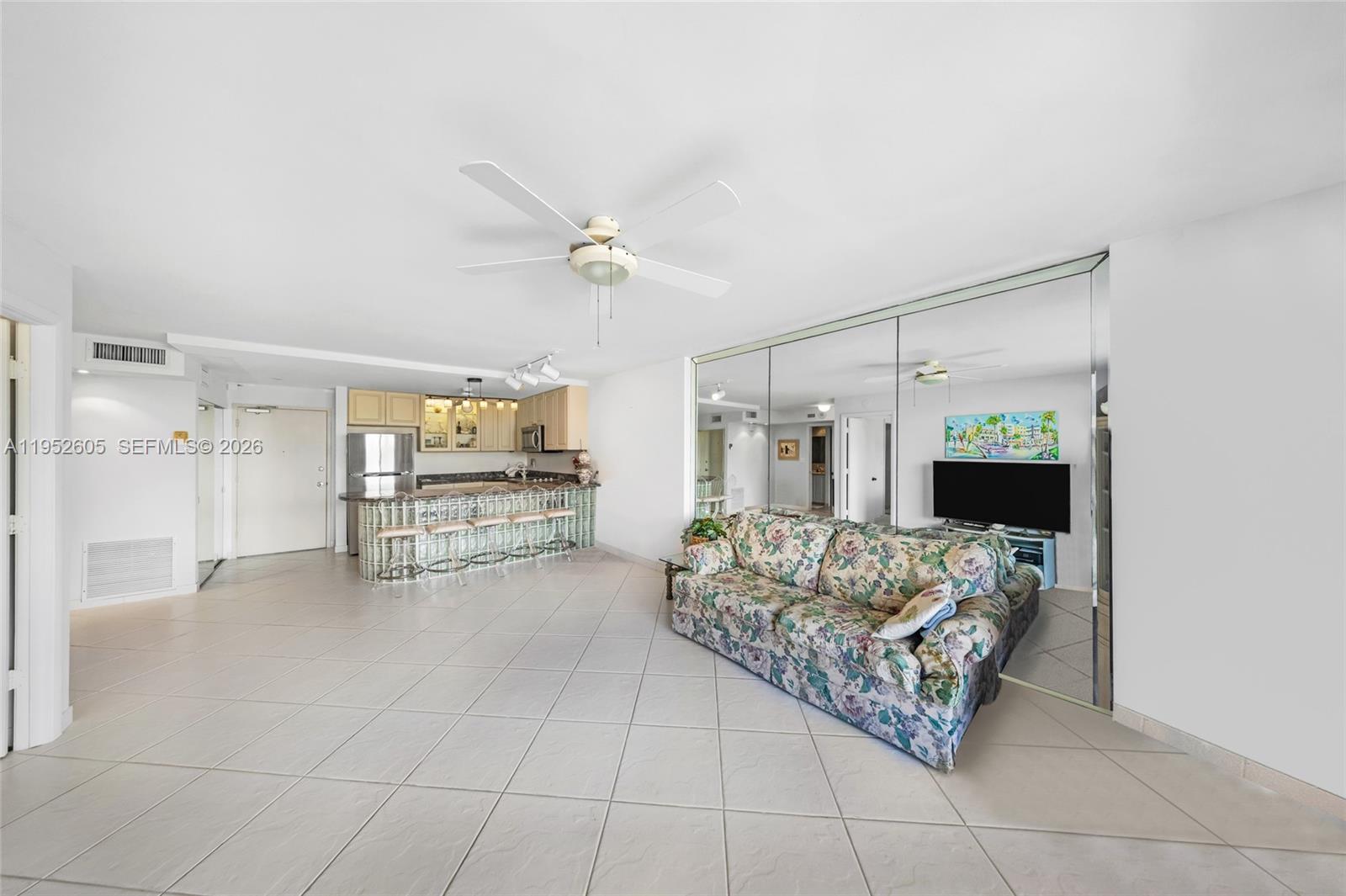 465 Ocean Drive 419 Property Photo 10