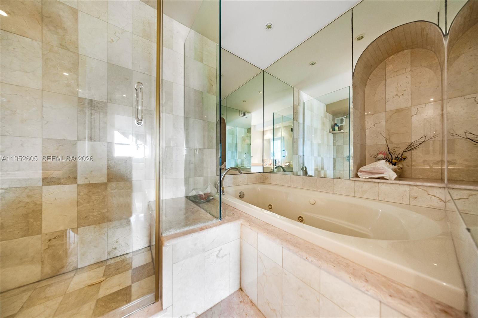 465 Ocean Drive 419 Property Photo 14