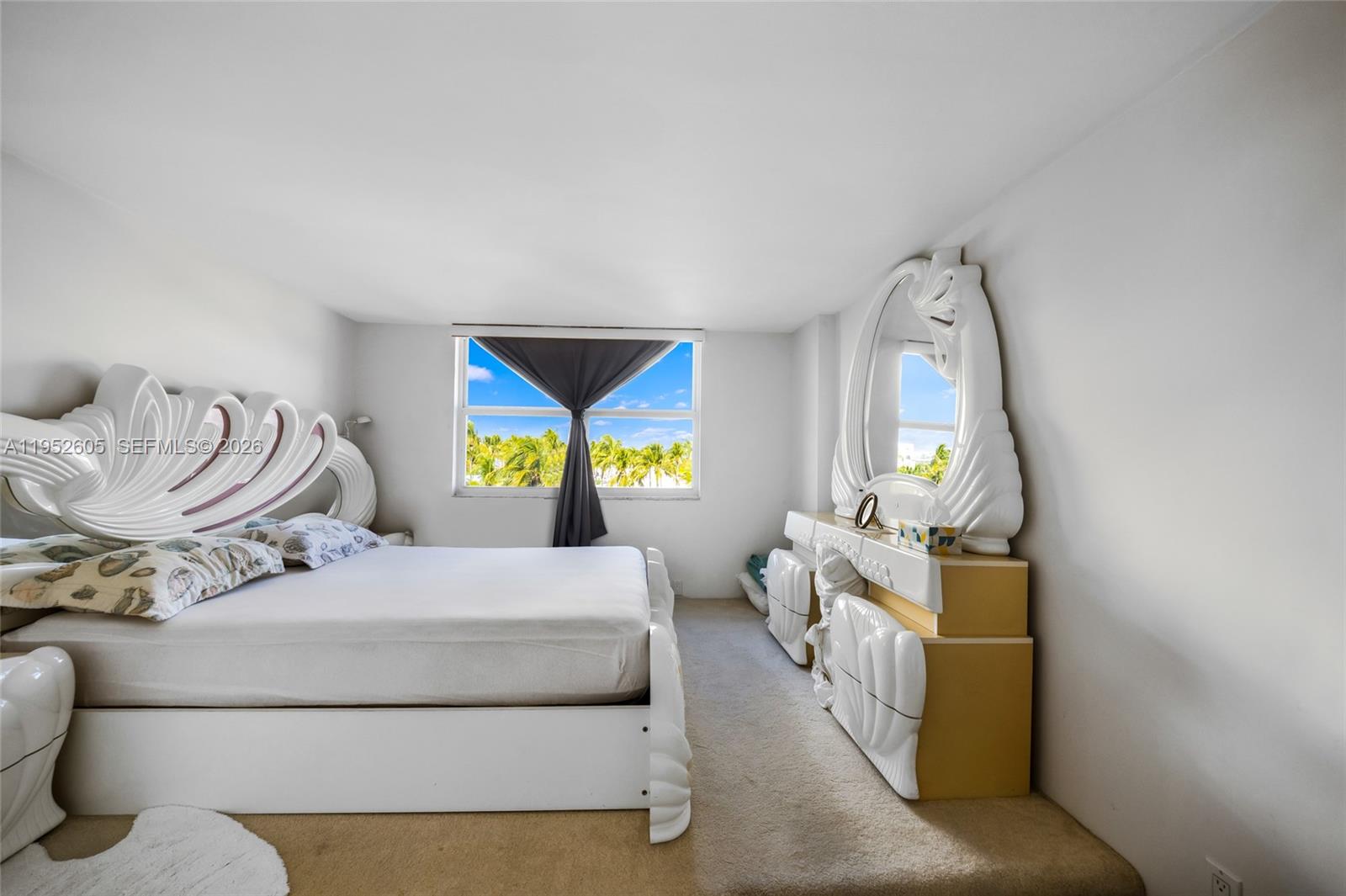 465 Ocean Drive 419 Property Photo 17