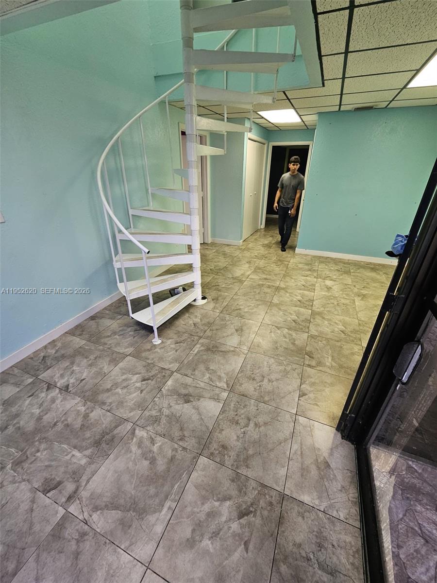 6175 Nw 167th Street G18 Property Photo 2