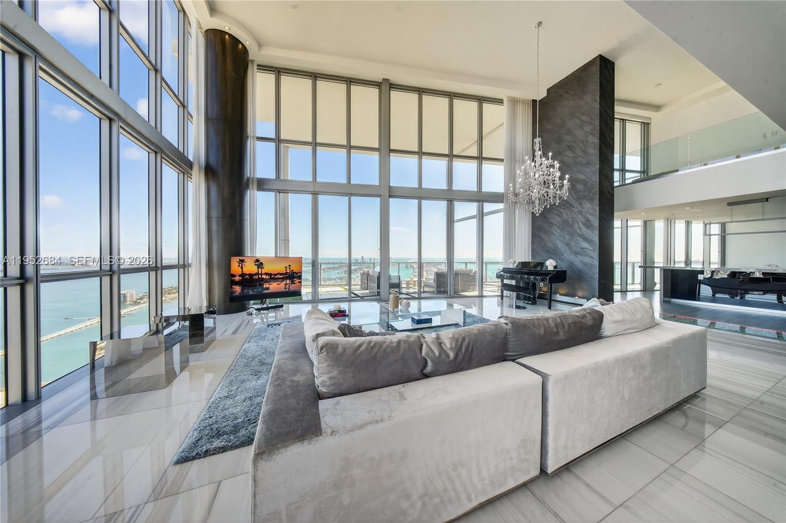 1100 Biscayne Boulevard 5306 Property Photo 9